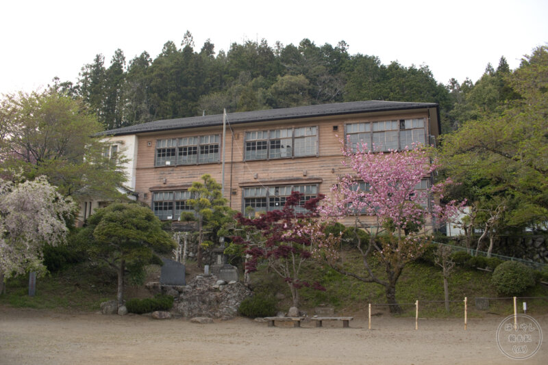 昭和12年に竣工した南川小学校の新校舎