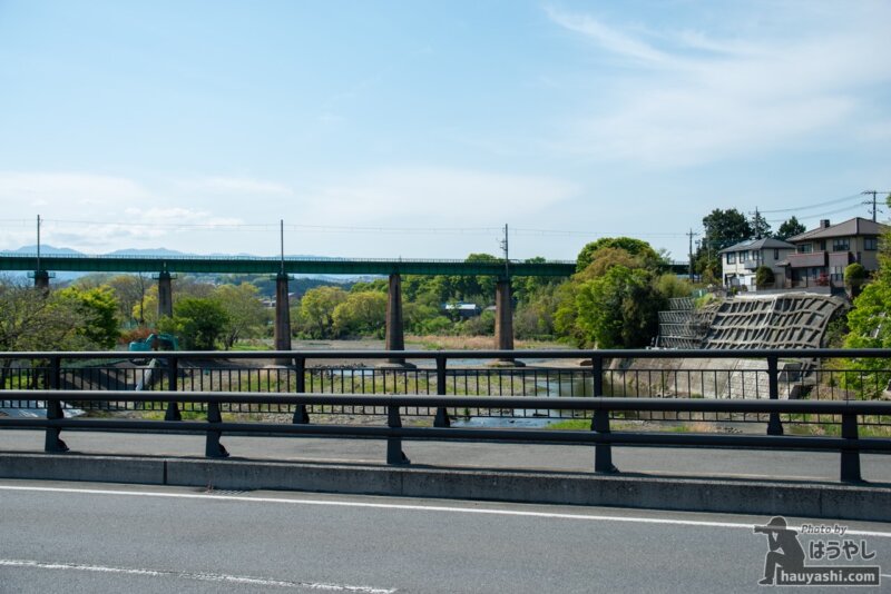 阿岩橋から見たJR八高線の入間川橋梁（おさまけ第1話に登場した橋）